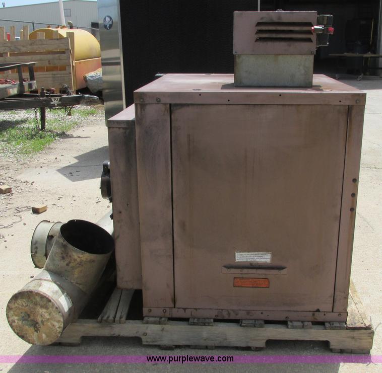 Reznor RA140 multiple oil fired unit heater in Goddard, KS Item