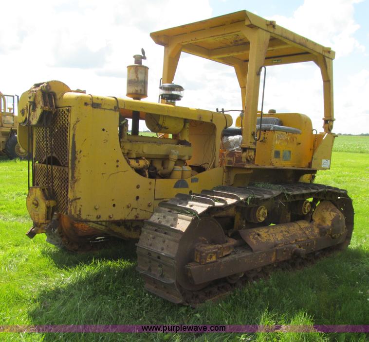 1962 Caterpillar D6B dozer noreserve auction on Thursday, August 28
