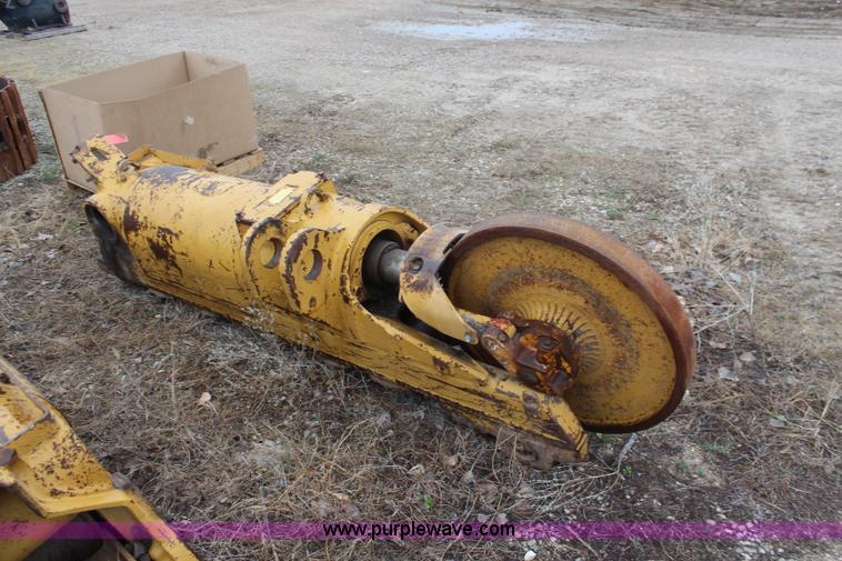 Caterpillar 963C system one undercarriage in Manhattan, KS Item