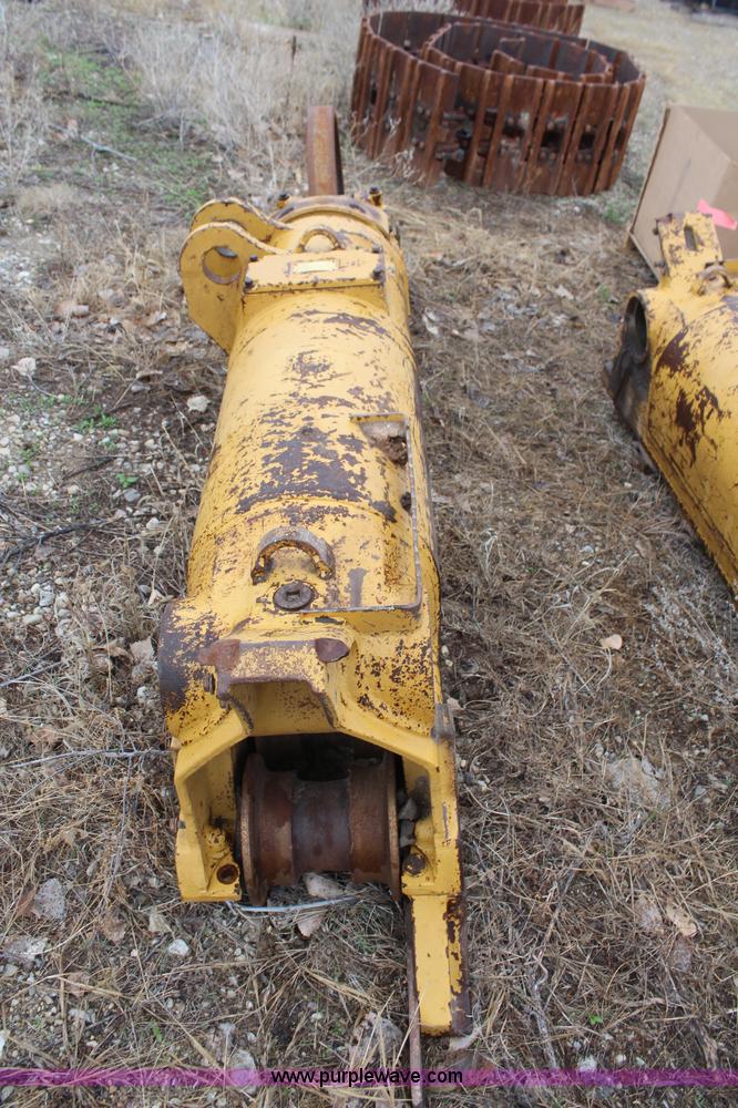 Caterpillar 963C system one undercarriage in Manhattan, KS Item