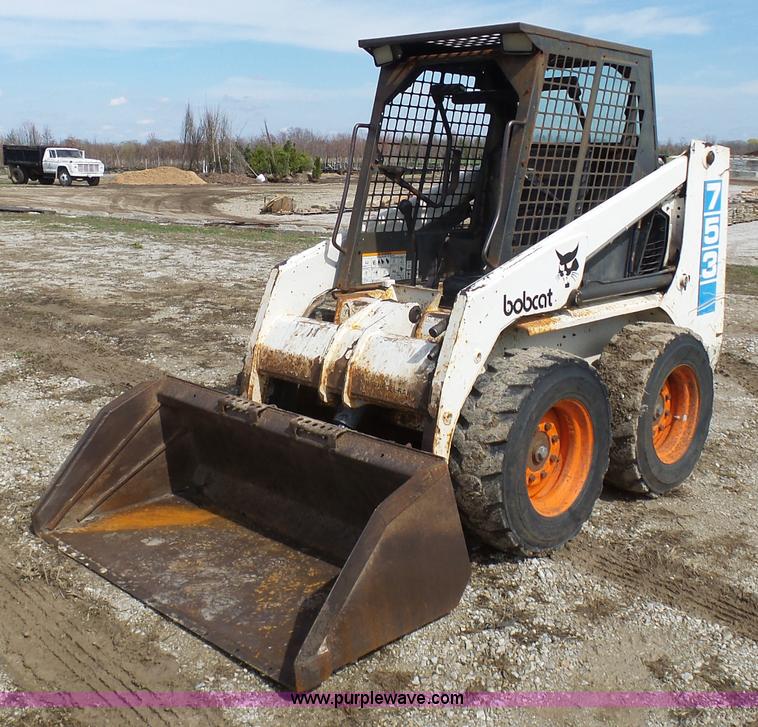 1991 Bobcat 753 skid steer in Blue Springs, MO | Item K4290 sold