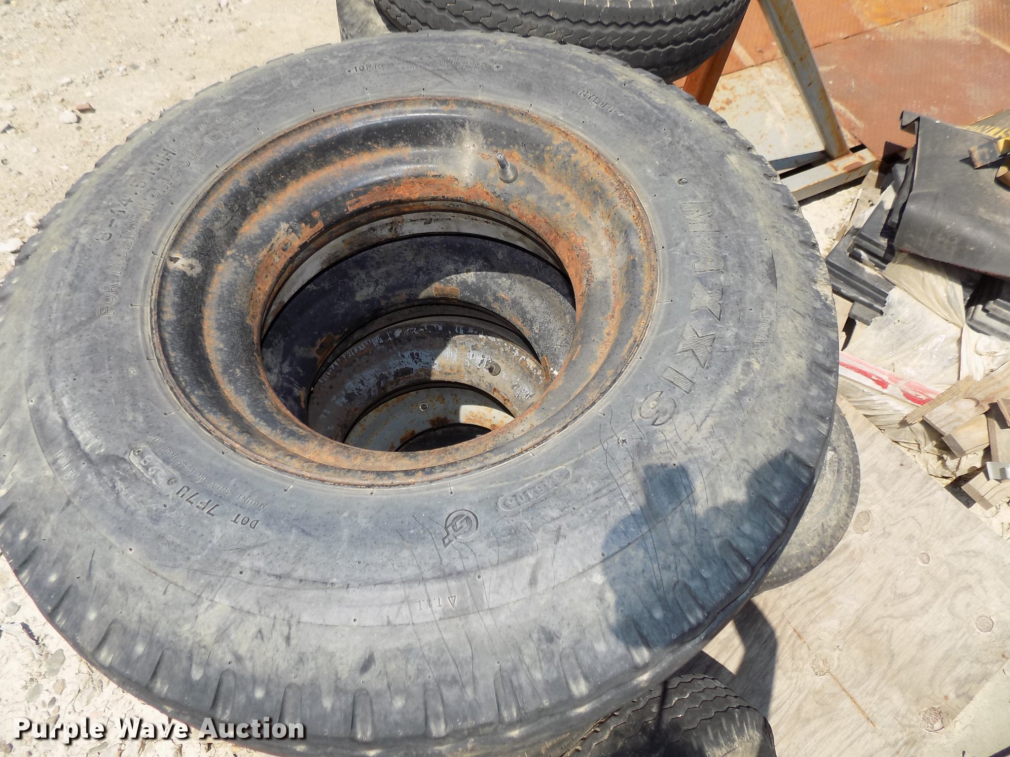 (21) 814.5 tires and wheels in Omaha, NE Item DZ9523 sold Purple Wave