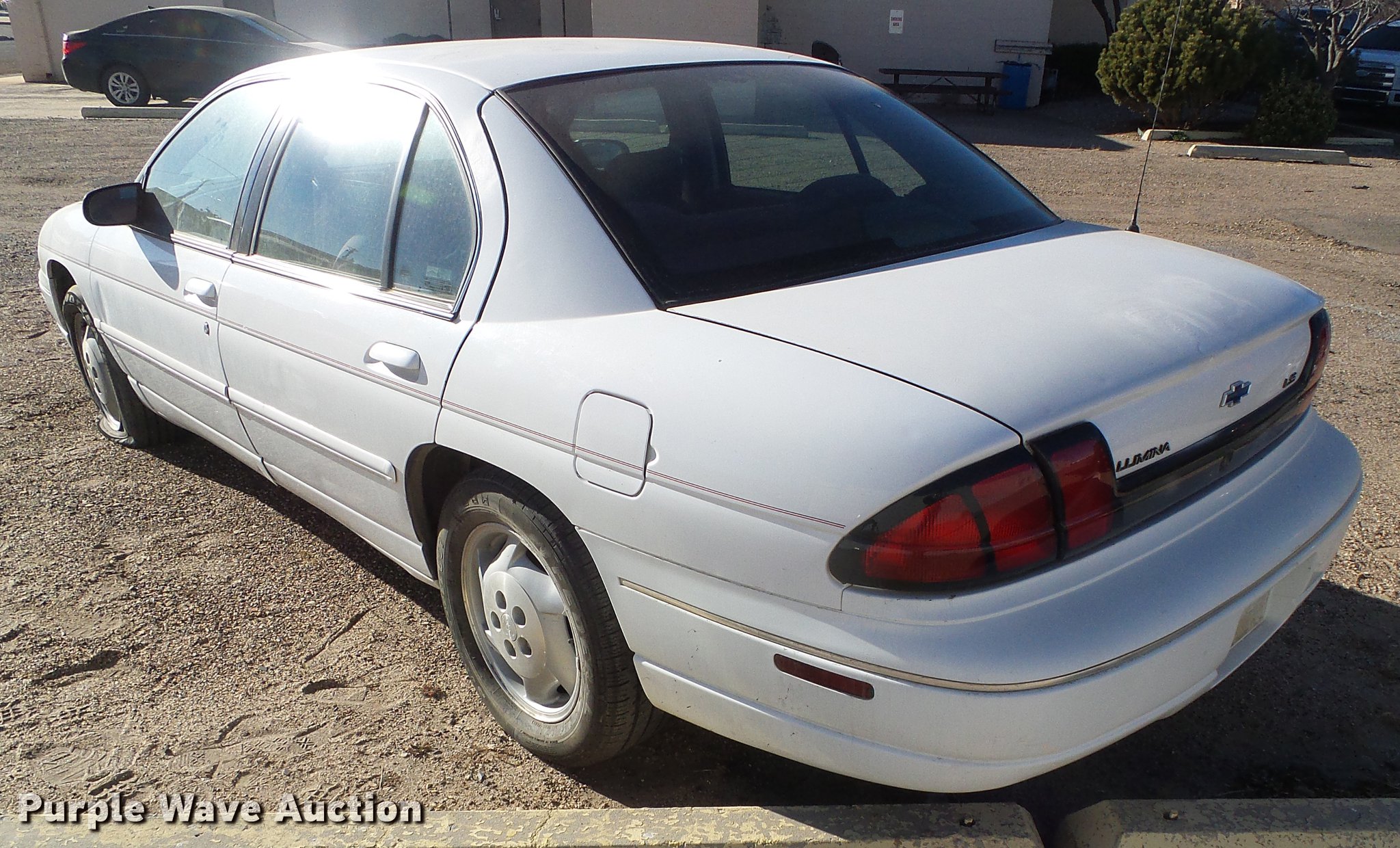 1997 Chevrolet Lumina in Liberal, KS | Item DF2876 sold | Purple Wave