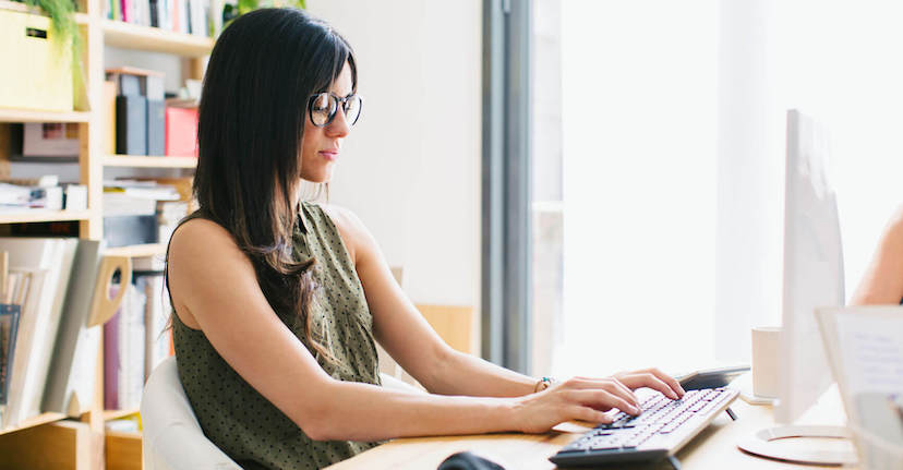 Is Now The Time to Refinance Your Private Student Loan? SoFi