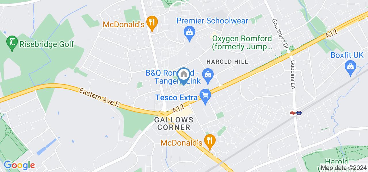 Romford Room in a Shared House, Paignton Close, RM3 To Rent Now for