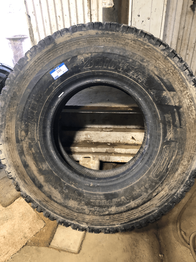 ClubBid Auction Lloydminster, AB October 29, 2019 Local Tire