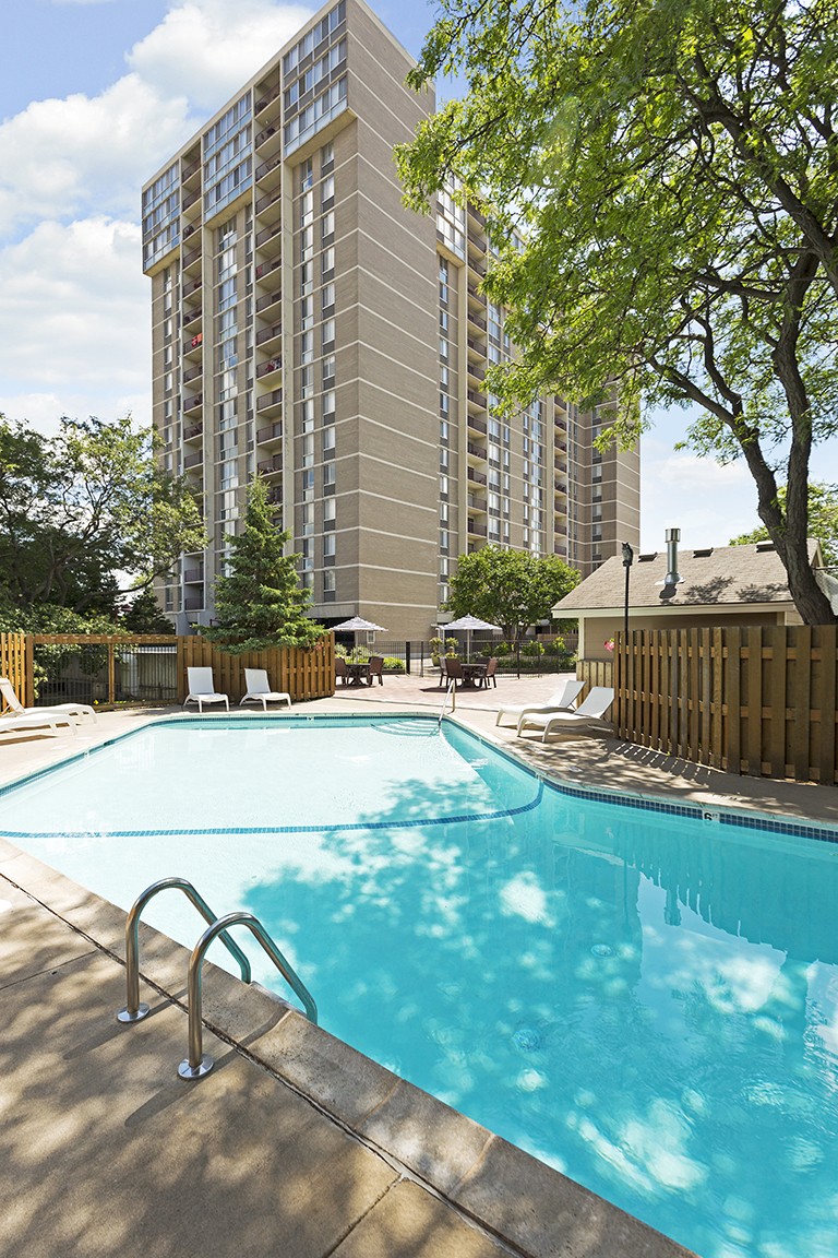The Edina Towers, Edina (see pics & AVAIL)