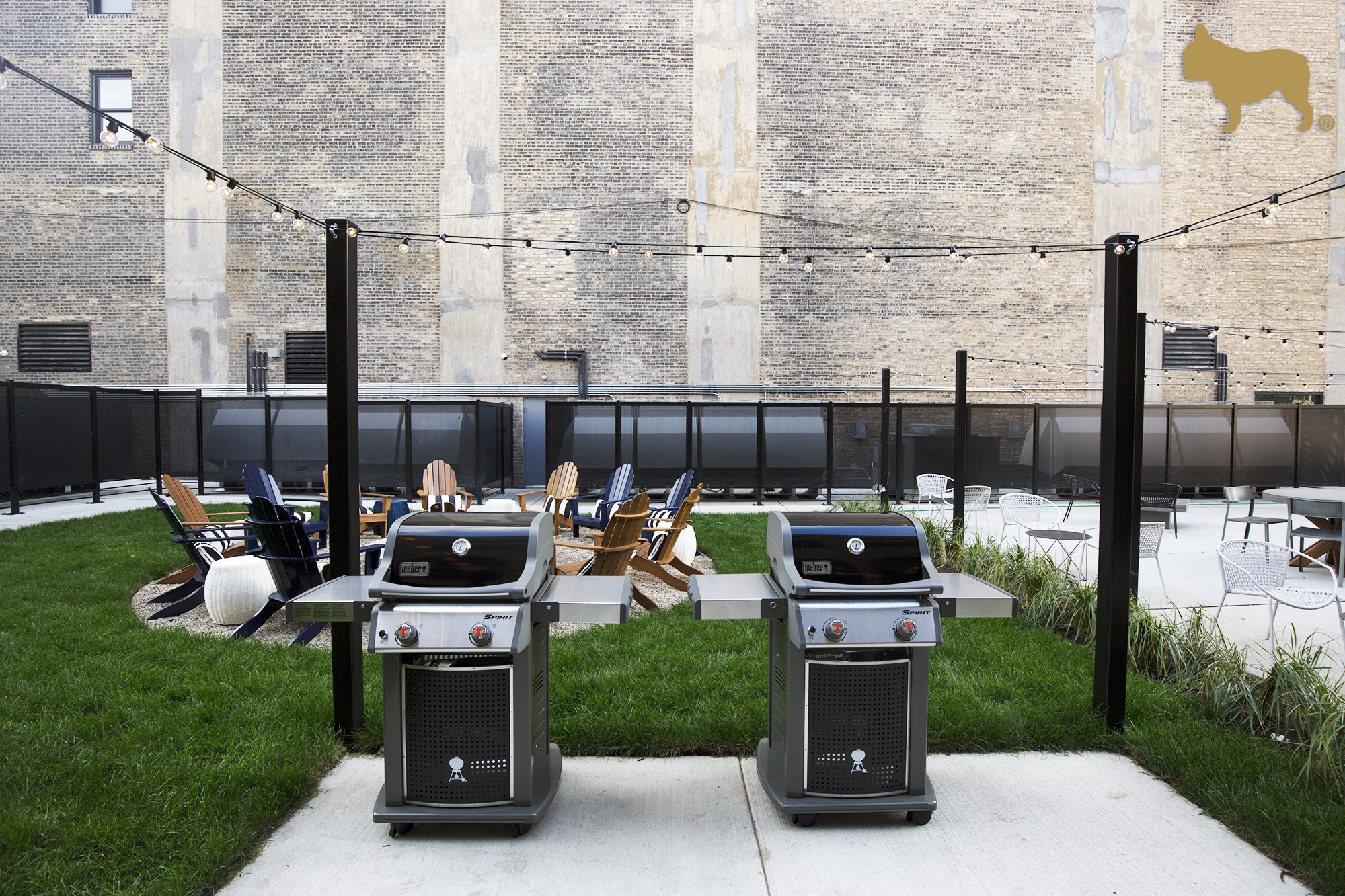 The Lawrence House, Chicago (see pics & AVAIL)