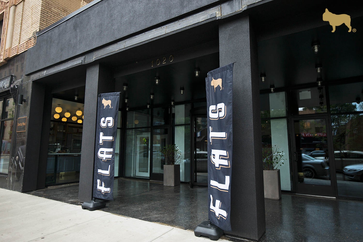 The Lawrence House, Chicago (see pics & AVAIL)