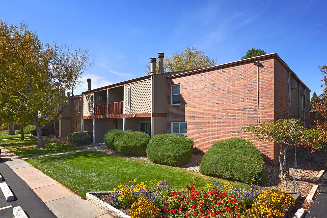 Advenir At Cherry Creek South, Denver (see pics & AVAIL)