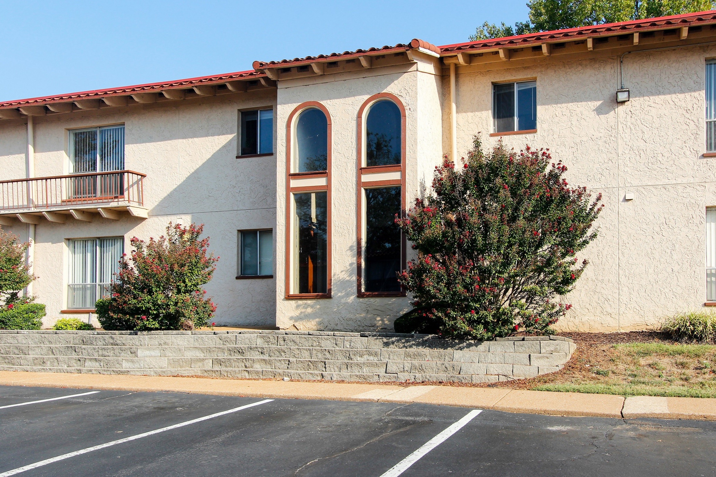 Cedar Trace Apartments, Maryland Heights (see pics & AVAIL)