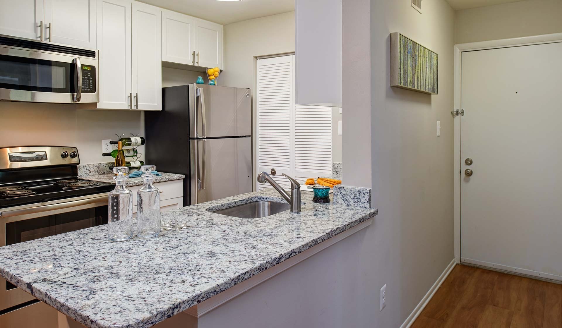 Hunt Club Apartments, Gaithersburg (see pics & AVAIL)