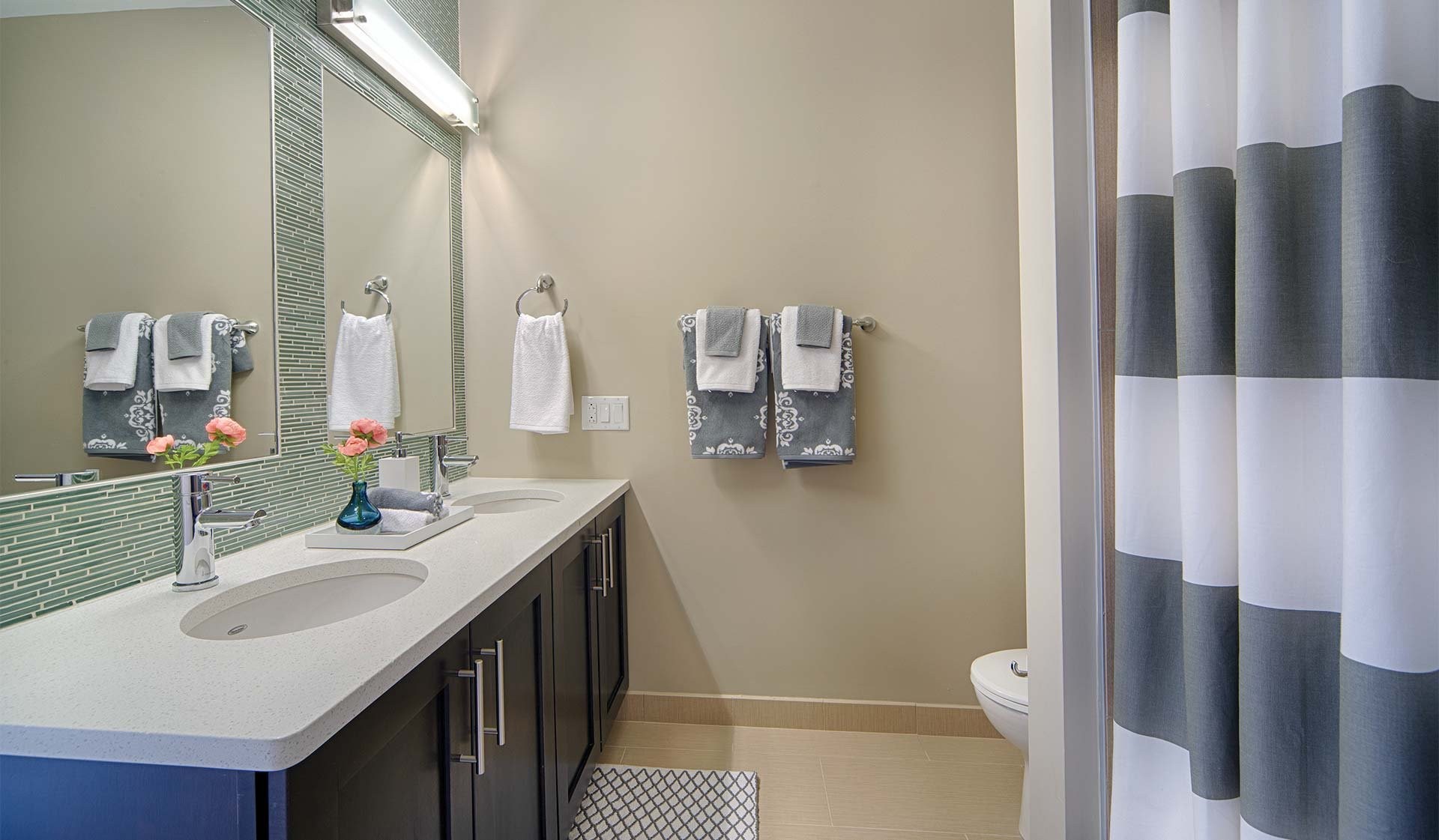 Axiom Apartment Homes, Cambridge (see pics & AVAIL)