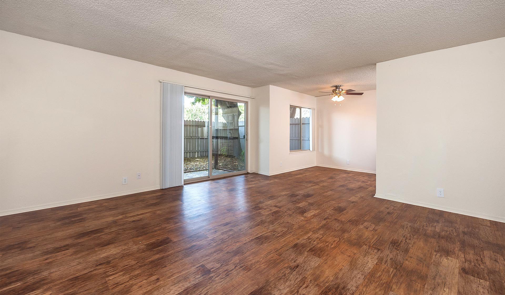 Scotchallow Apartment Homes, San Mateo (see reviews, photos and availability)