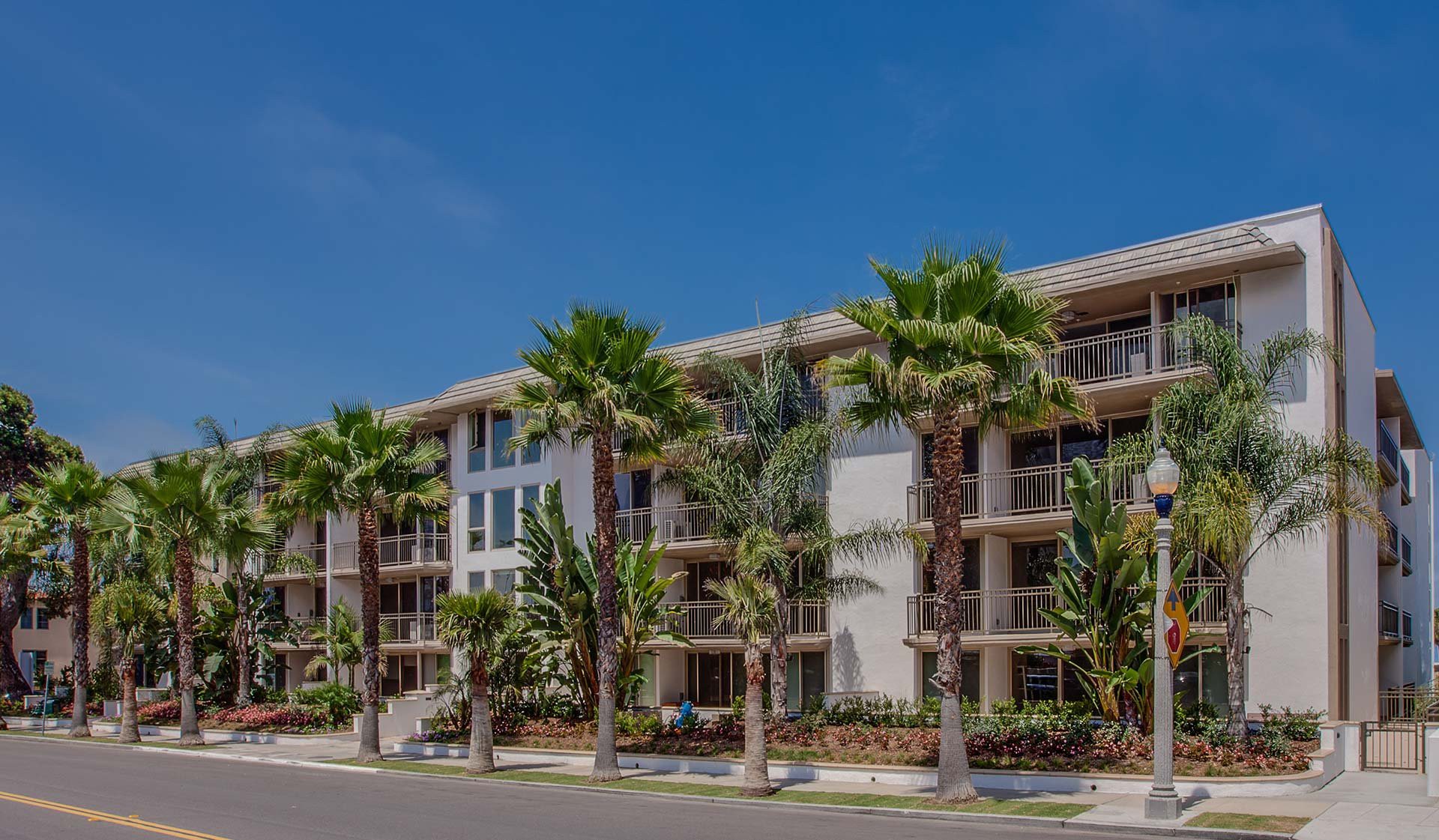 Ocean House on Prospect, San Diego (see pics & AVAIL)