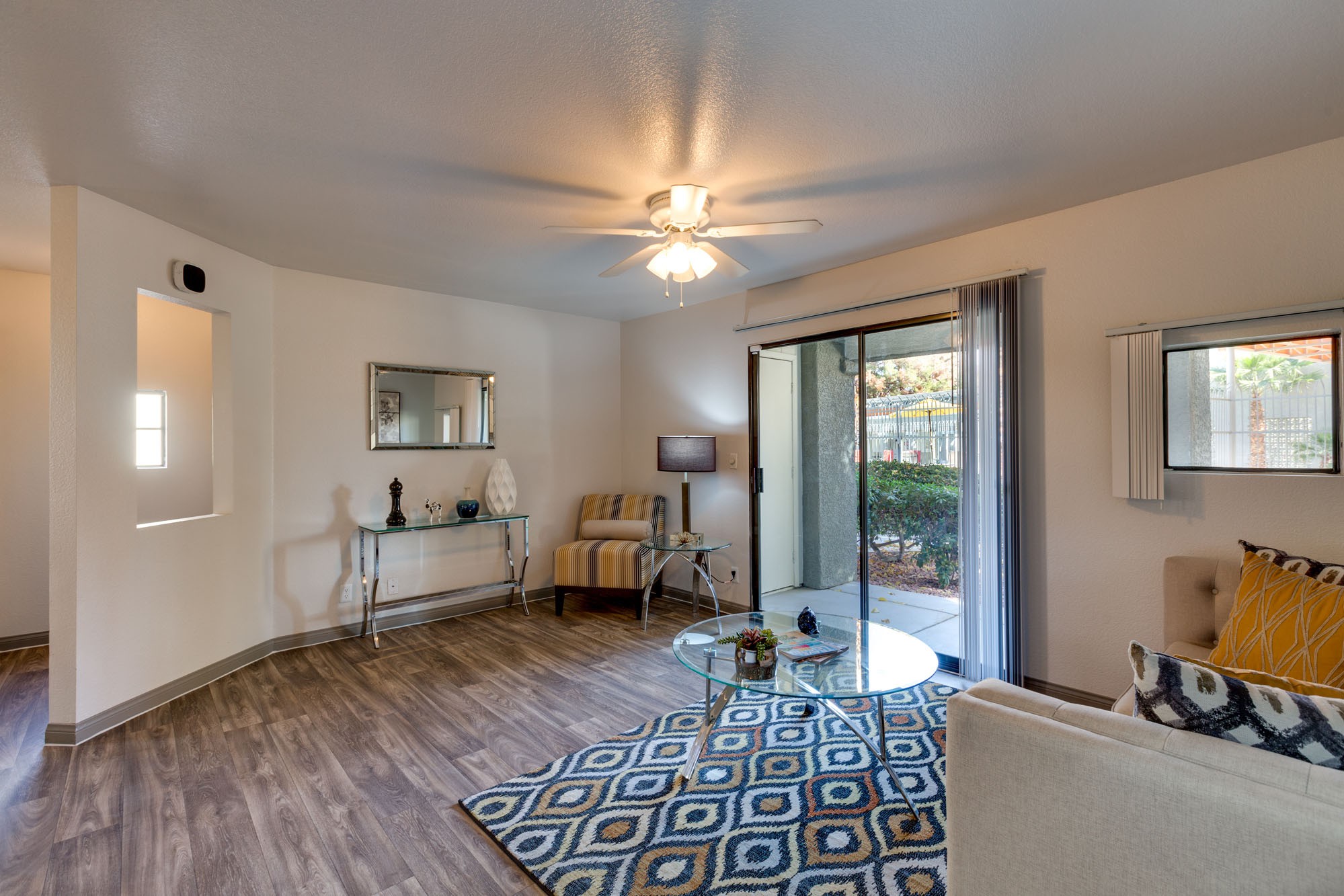Stonegate Apartments, Las Vegas (see reviews, pics & AVAIL)