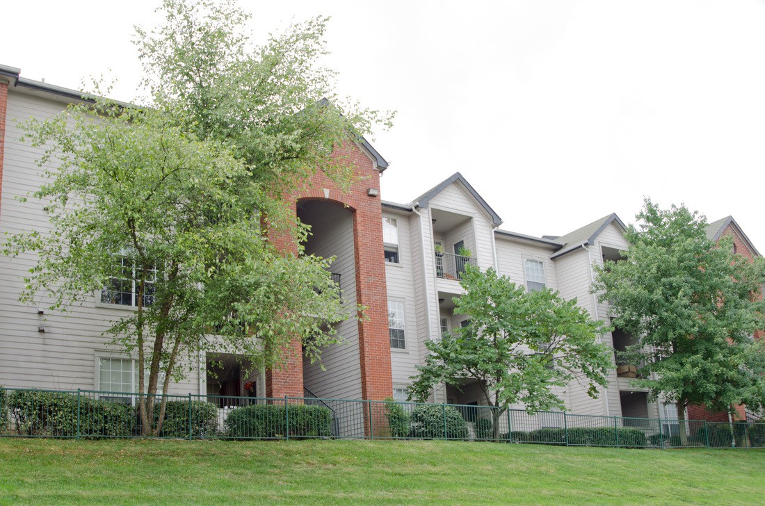 Pinnacle Heights, Nashville (see pics & AVAIL)