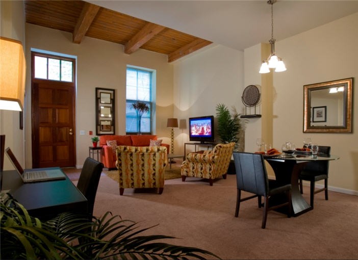 River Place Apartments, Detroit (see pics & AVAIL)