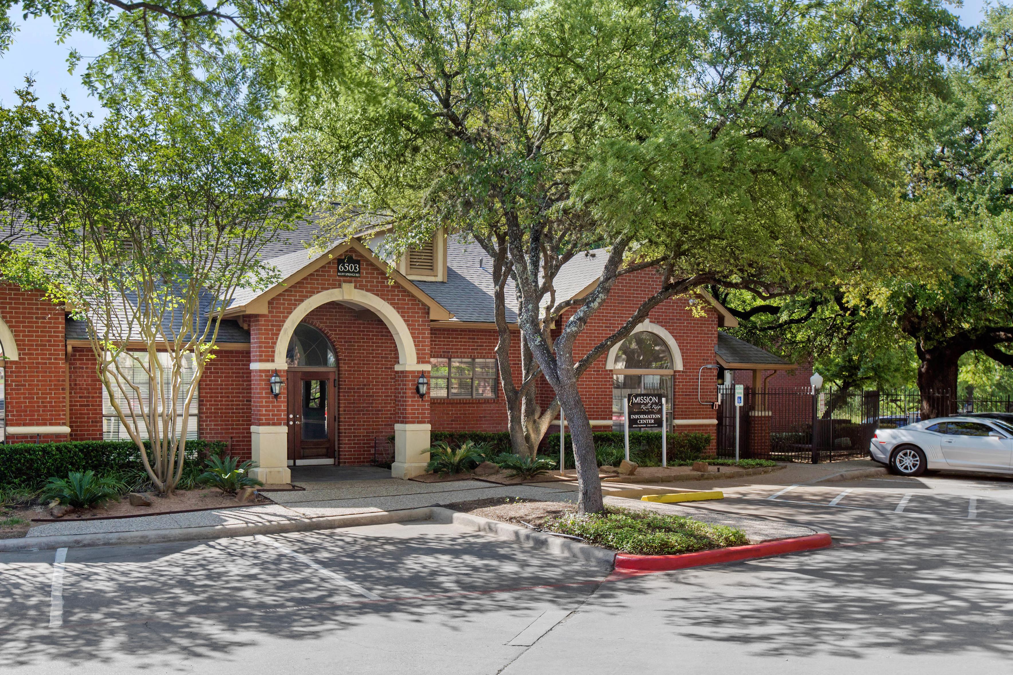 Mission Reilly Ridge Apartments, Austin (see pics & AVAIL)