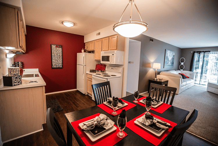 Prentiss Pointe Apartments, Harrison Township (see photos and available)