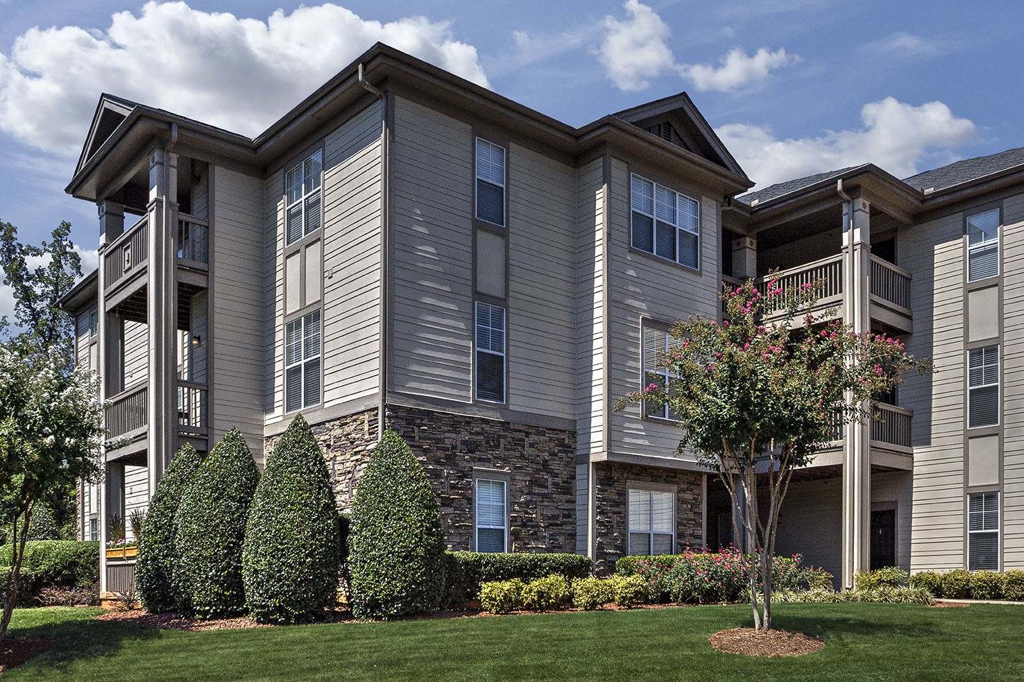 Camden Overlook, Raleigh (see pics & AVAIL)