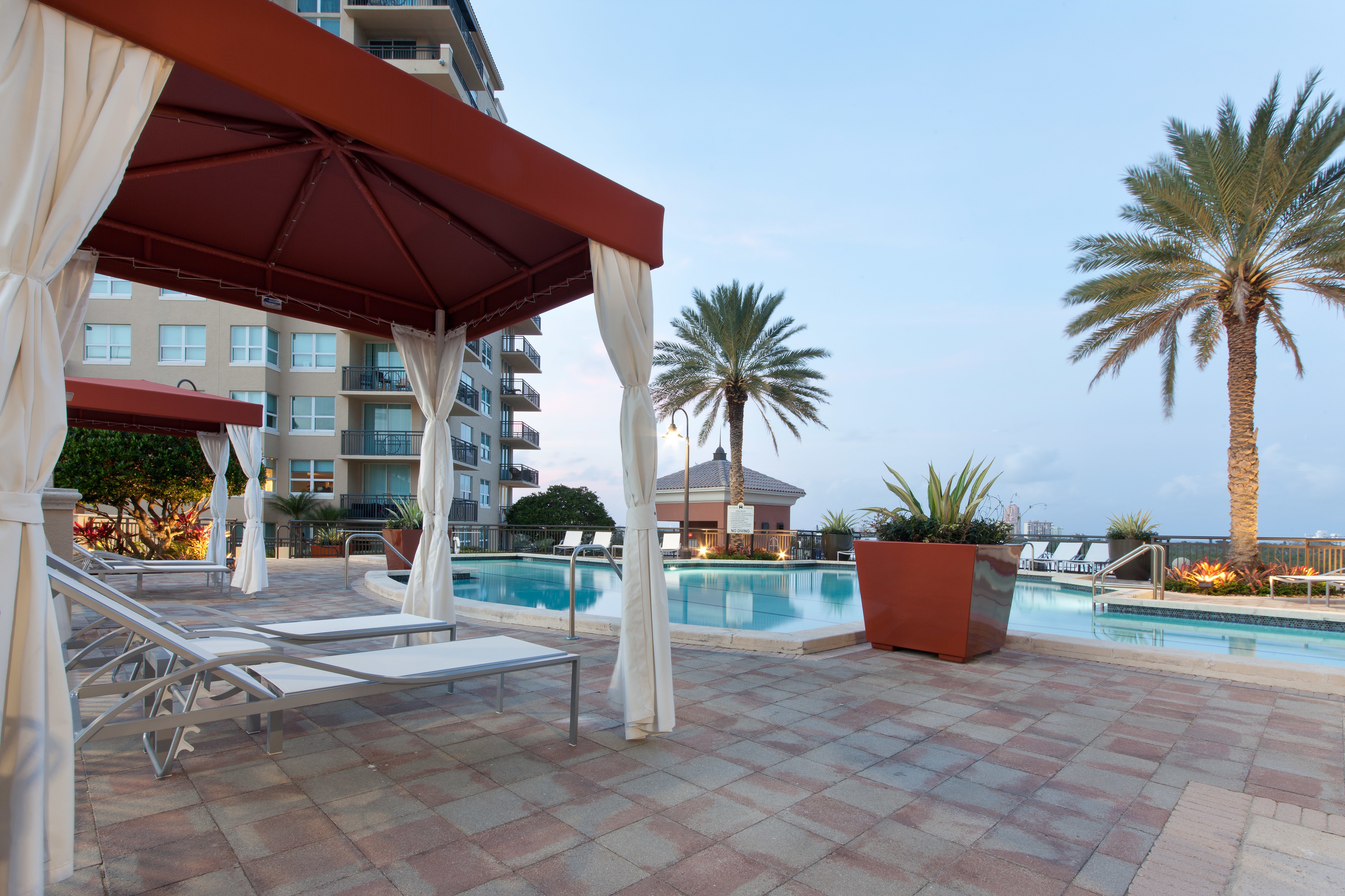 Sunrise Harbor, Fort Lauderdale (see pics & AVAIL)