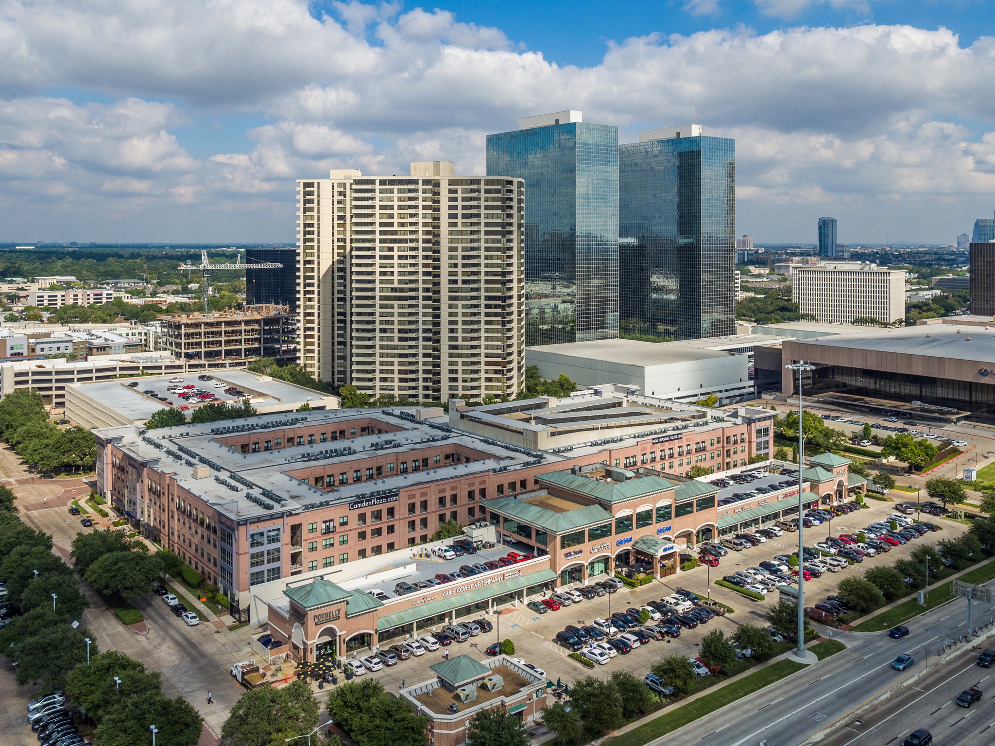 Camden Plaza, Houston (see reviews, pics & AVAIL)