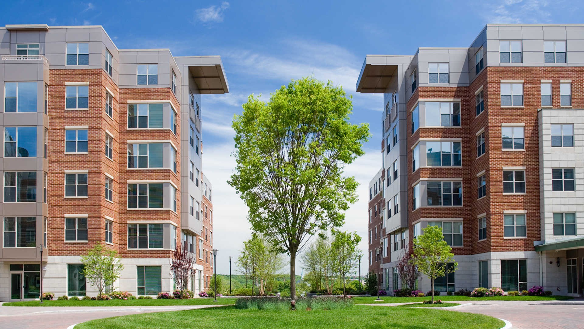 Longview Place, Waltham (see pics & AVAIL)