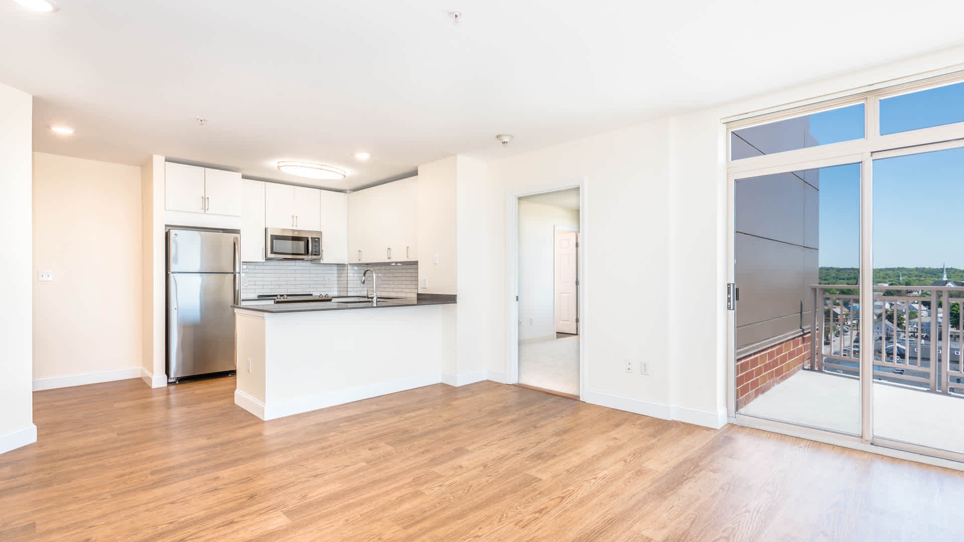 Longview Place, Waltham (see pics & AVAIL)