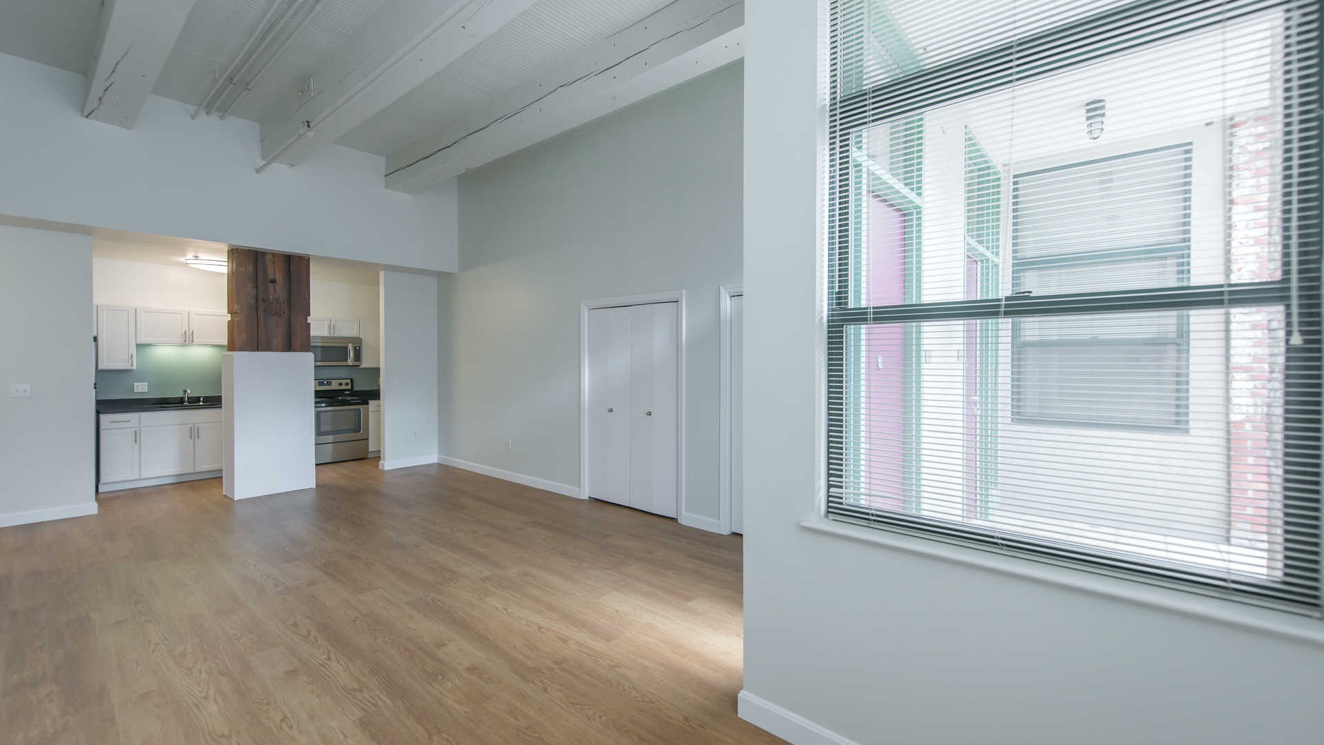 Lofts at Kendall Square, Cambridge (see pics & AVAIL)