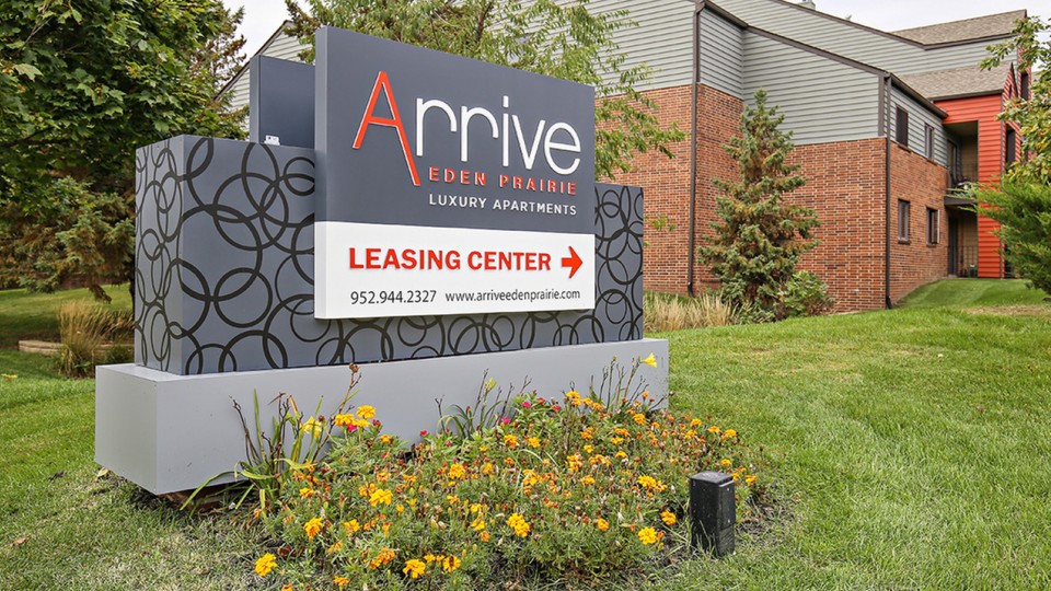 Arrive, Eden Prairie (see pics & AVAIL)