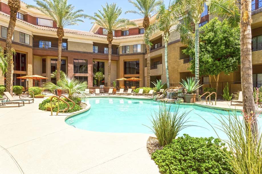 Camden Copper Square, Phoenix (see reviews, photos and availability)