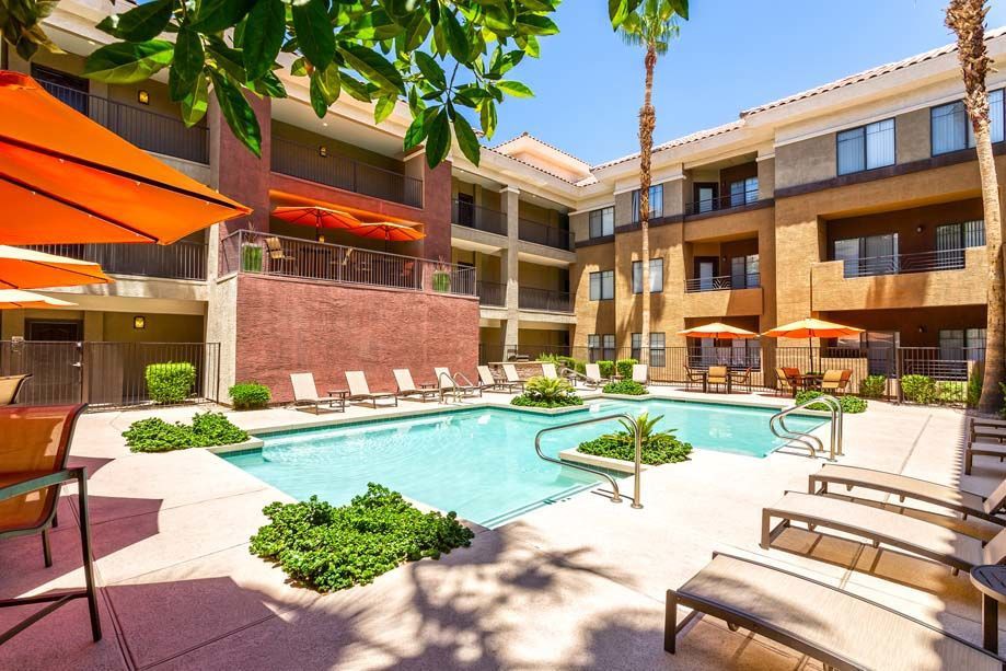 Camden Copper Square, Phoenix (see reviews, photos and availability)