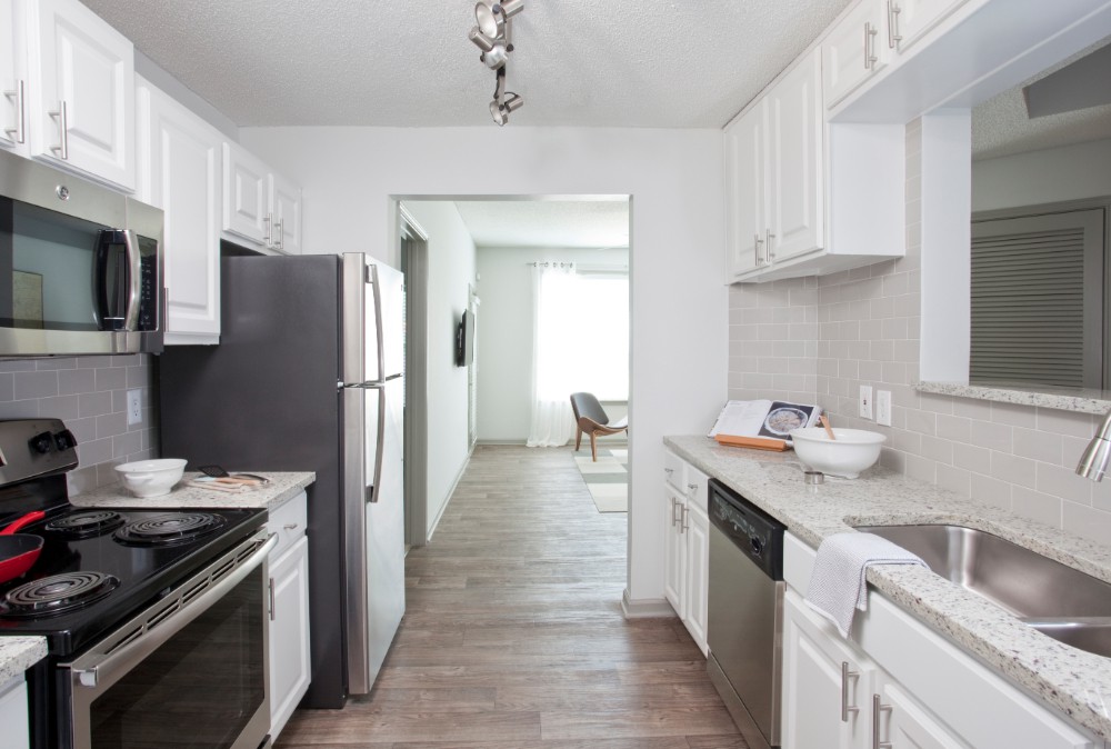 Perimeter 5550, Atlanta (see pics & AVAIL)