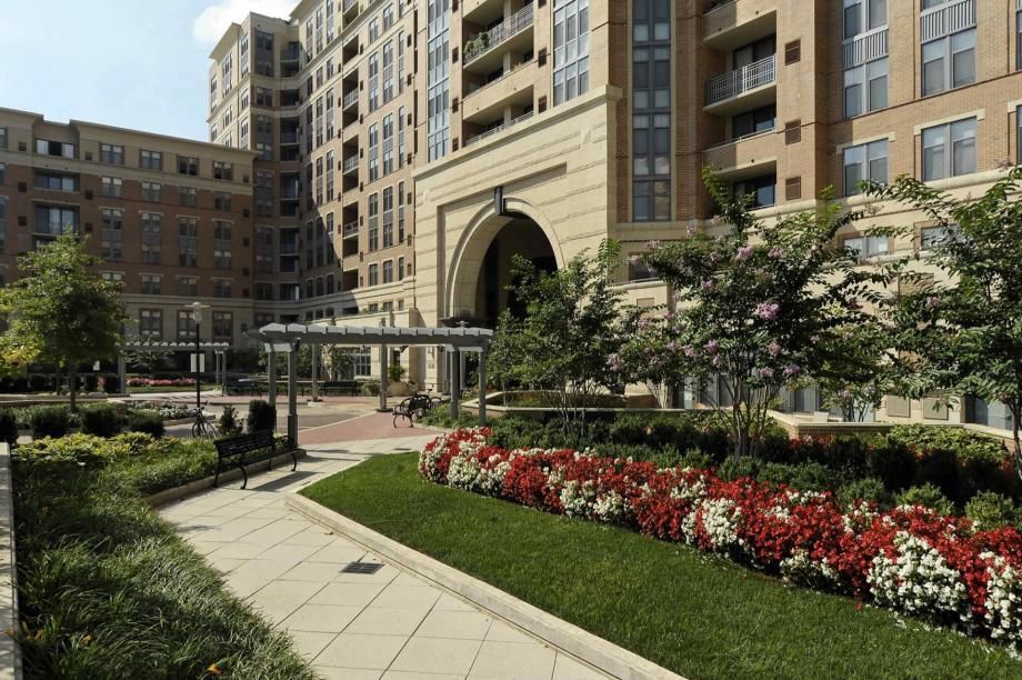Camden Potomac Yard, Arlington (see photos and availability)