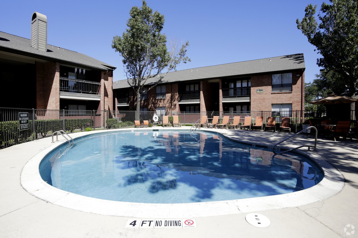 Veridian, Houston (see pics & AVAIL)