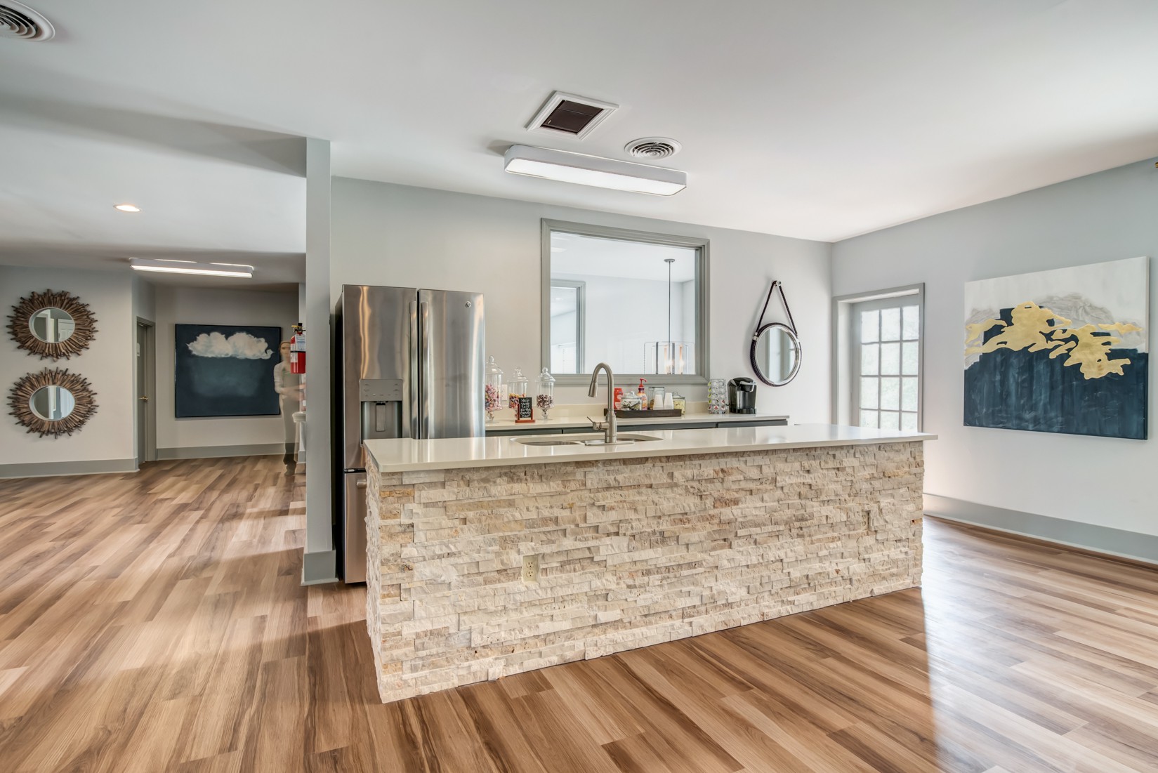 Bellevue Heights Apartments, Nashville (see pics & AVAIL)