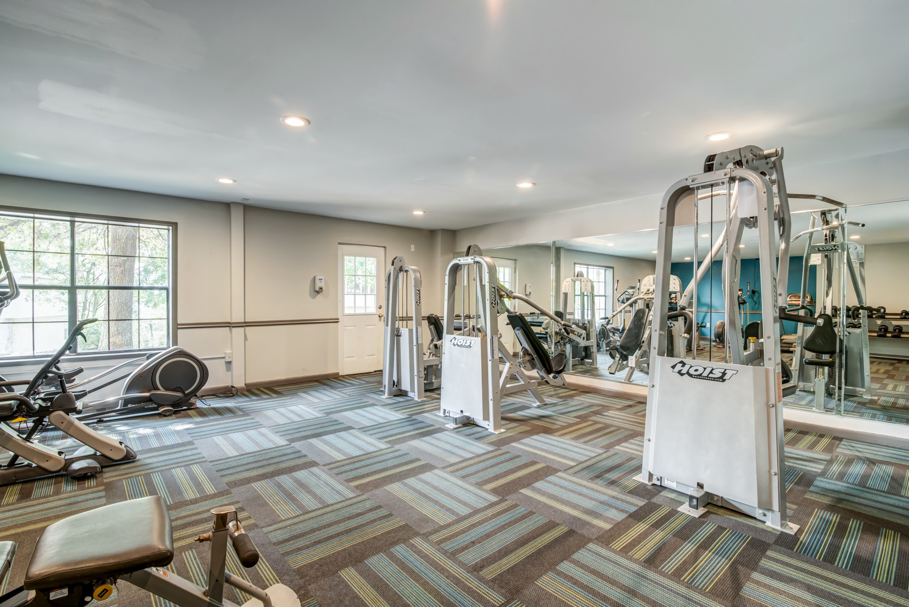 Bellevue Heights Apartments, Nashville (see pics & AVAIL)