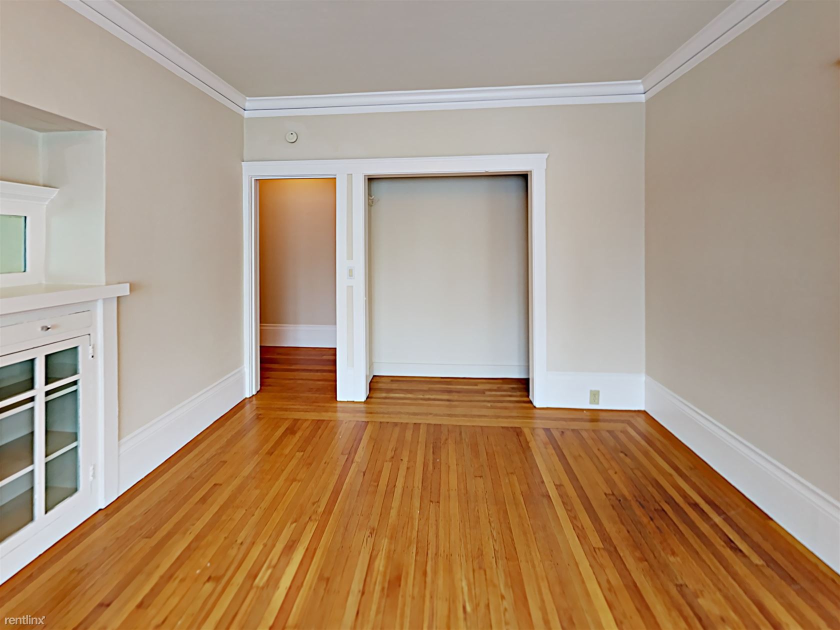 What will 2,800 rent you in Adams Point today?