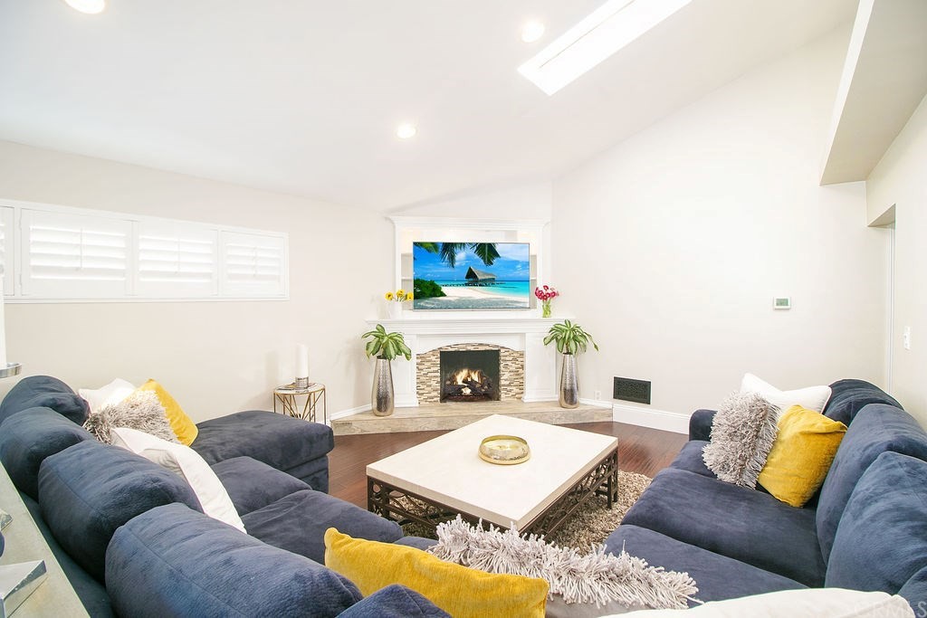 Inside Costa Mesa's most expensive rental abodes