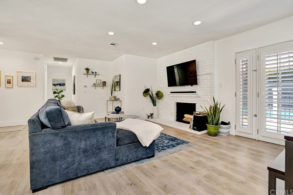 Inside Costa Mesa's most expensive rental abodes