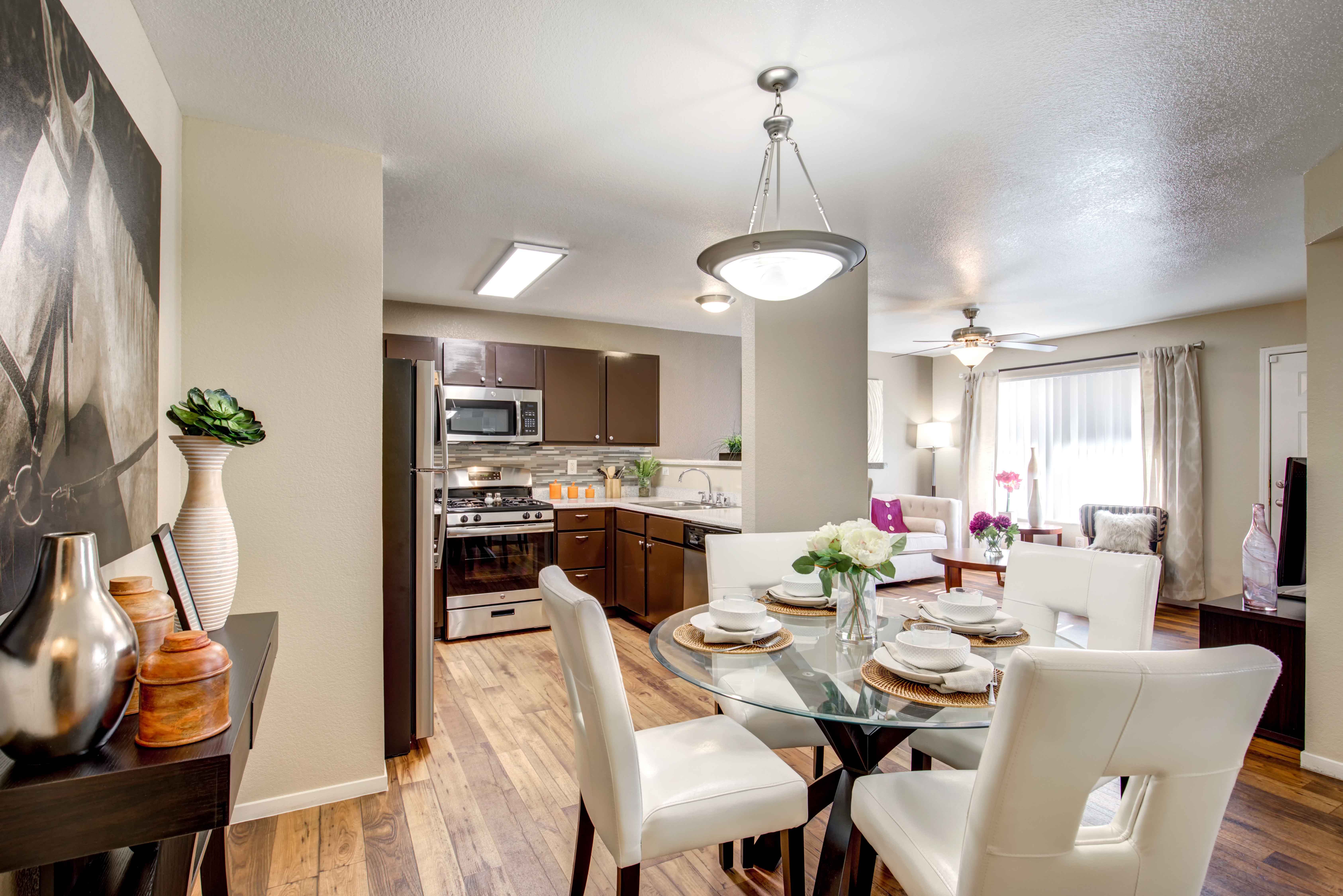 Vida Las Vegas, Las Vegas (see reviews, pics & AVAIL)