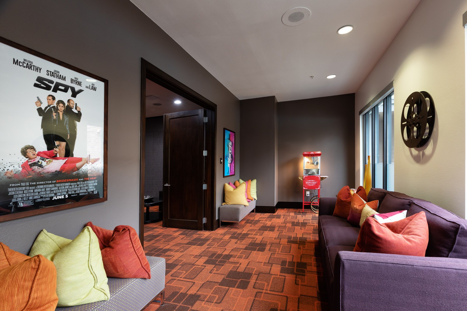 West 18th Lofts, Houston (see reviews, pics & AVAIL)