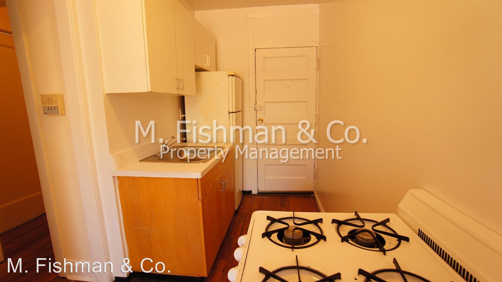 The cheapest apartment rentals for rent in Logan Square, Chicago