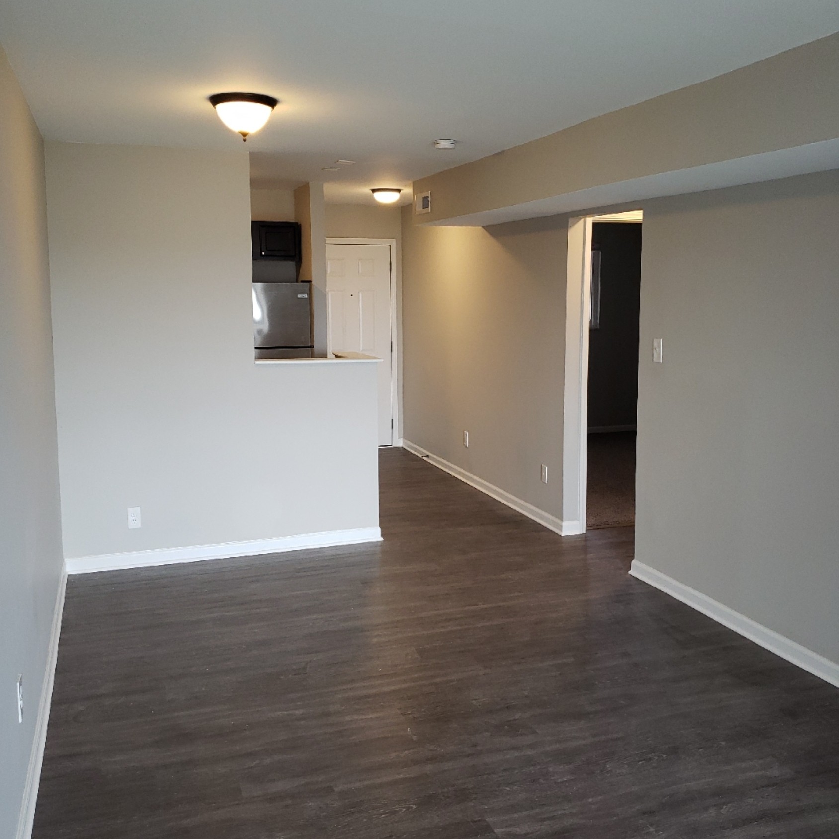 What does 900 rent you in Cincinnati, right now?