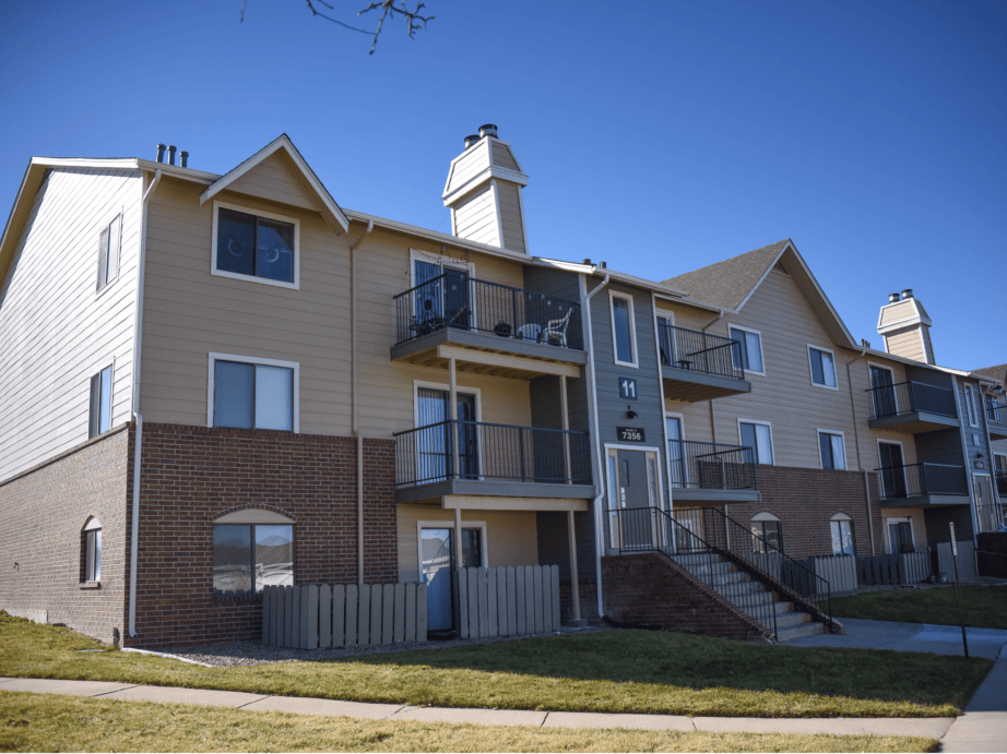 Castlegate Apartments, Arvada (see pics & AVAIL)