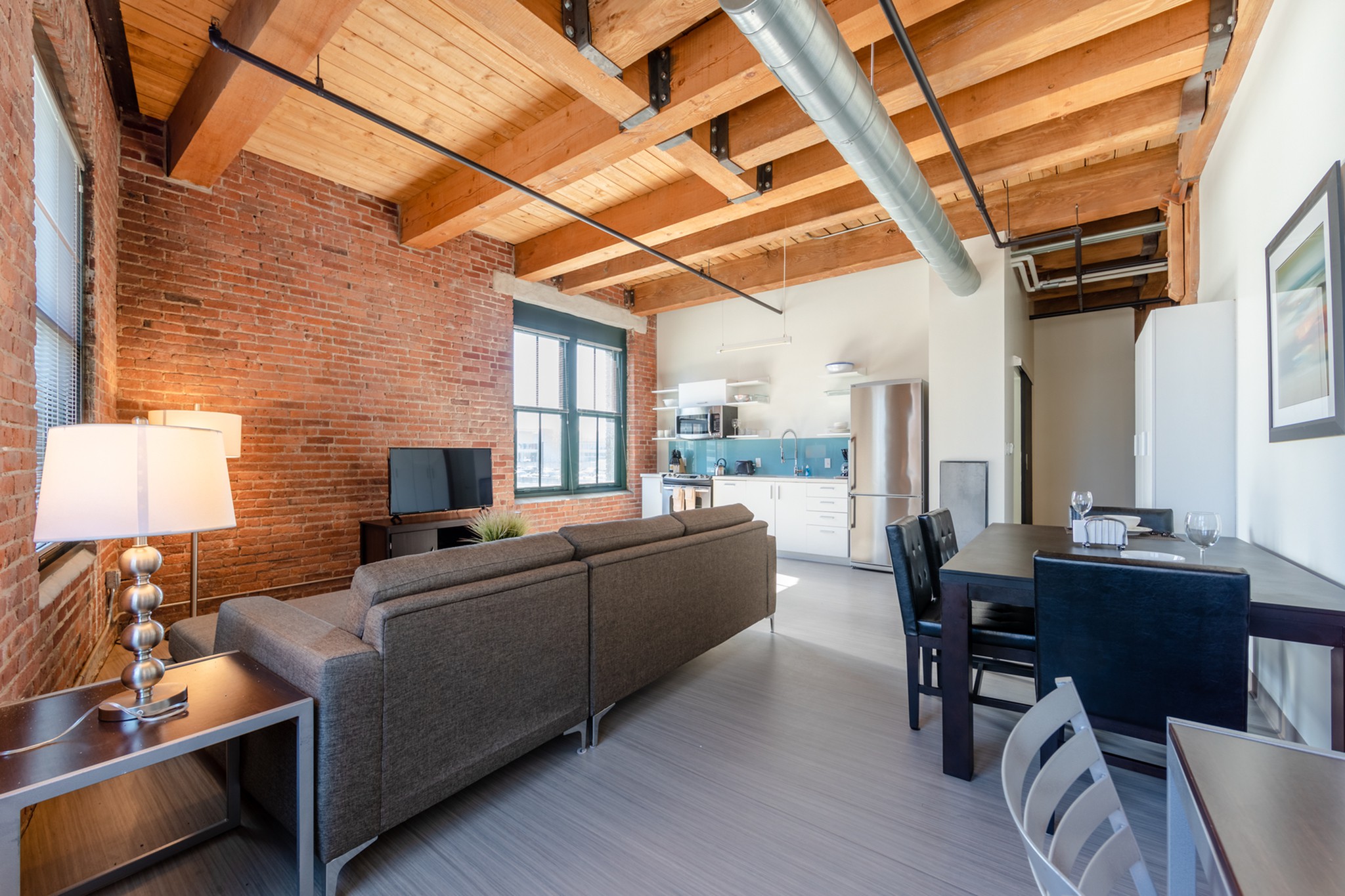 381 Congress Lofts, Boston (see pics & AVAIL)