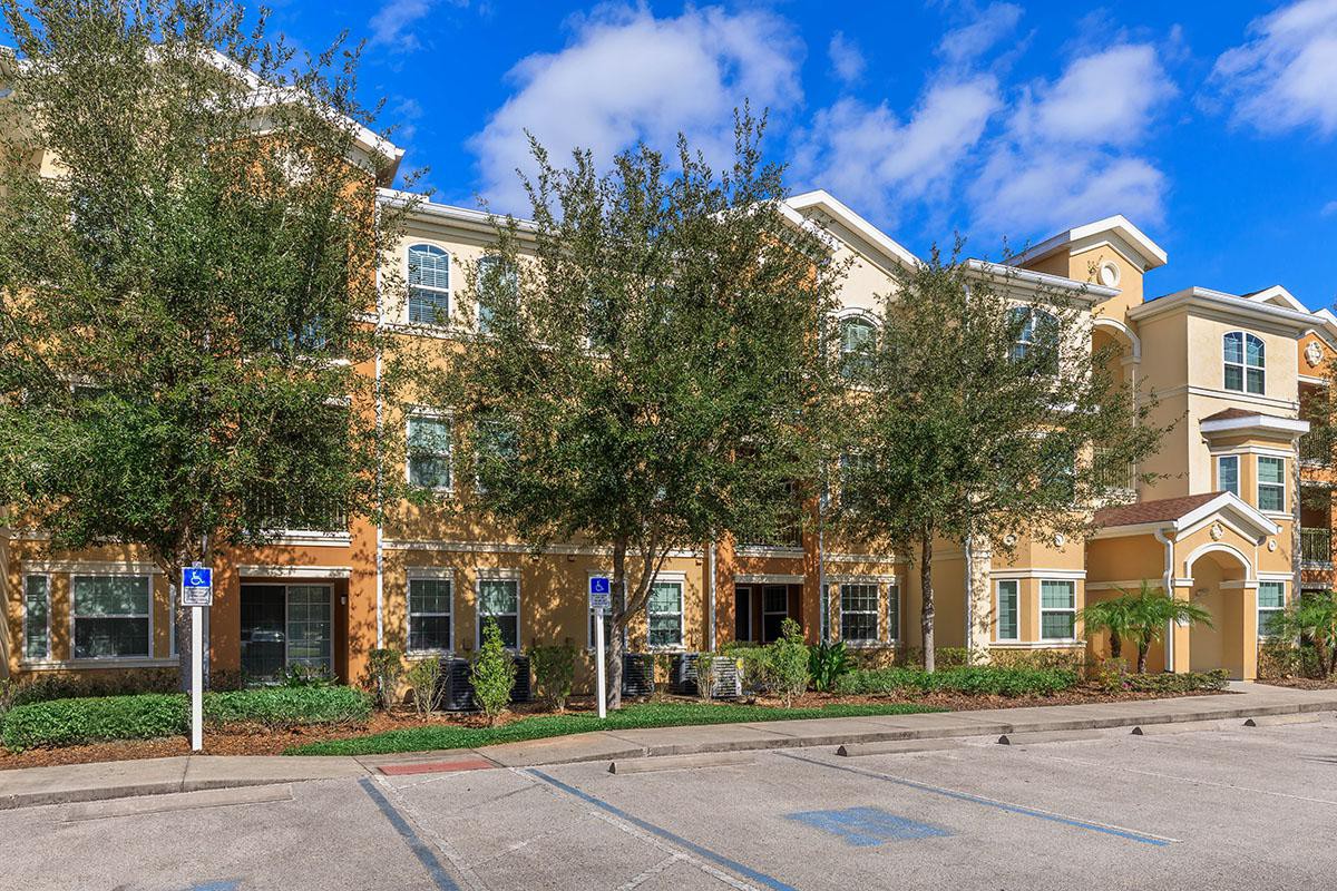 The Club at Hidden River, Tampa (see pics & AVAIL)
