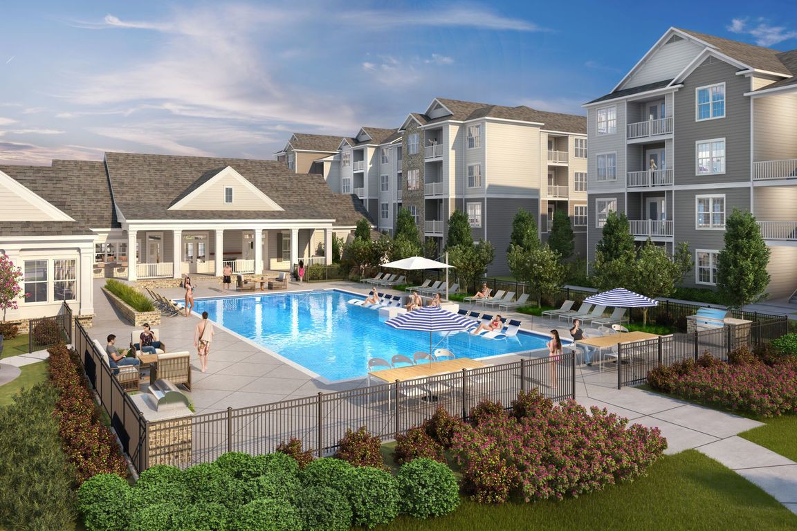 The Darby, Holly Springs (see pics & AVAIL)