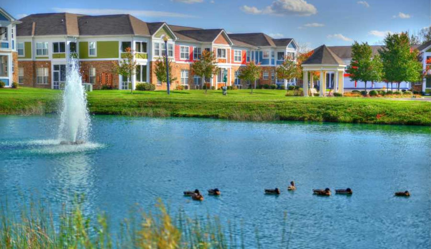 Austin Springs, Miamisburg (see pics &amp; AVAIL)